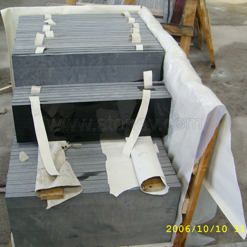 Granite Tile Packing
