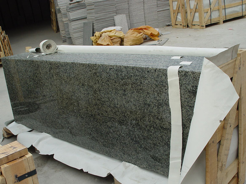 China Green Granite Countertops