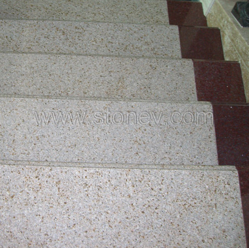 Granite G682 Stairs